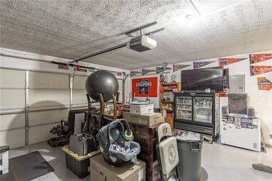 Beautifully updated 3-bedroom, 2-bath ranch nestled on a private - photo 29