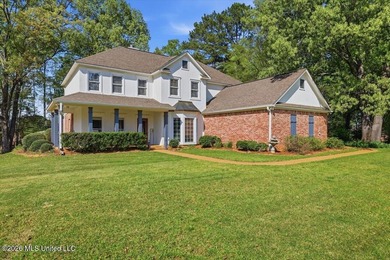 Fairy-Tale Living in Lake Caroline Beautiful 4-bedroom, 2.5-bath - photo 2