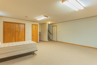 Looking for a home that's been lovingly maintained and built by - photo 33