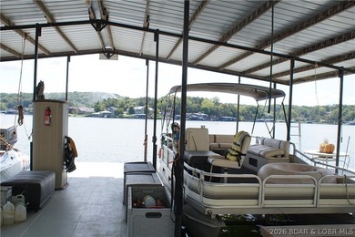 List price is below appraisal, NEW ROOF COMING SOON! Sitting at - photo 35