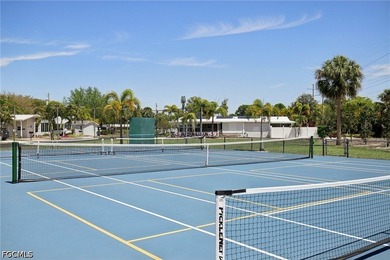Experience the pinnacle of active 55+ living at 9806 Sugarberry - photo 35