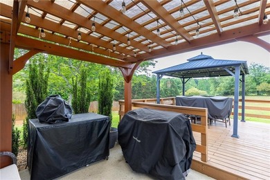 Beautifully updated 3-bedroom, 2-bath ranch nestled on a private - photo 37