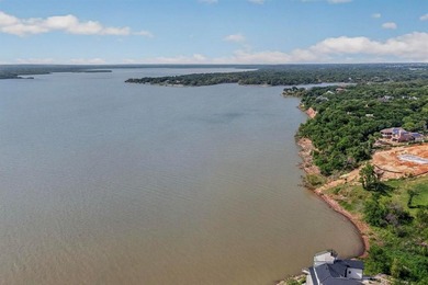 Welcome to this stunning Lake Lewisville Lakefront Estate, where - photo 38