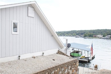 List price is below appraisal, NEW ROOF COMING SOON! Sitting at - photo 44