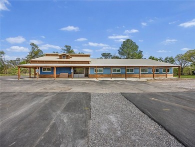 Turnkey restaurant opportunity on beautiful Lake Tenkiller with - photo 1