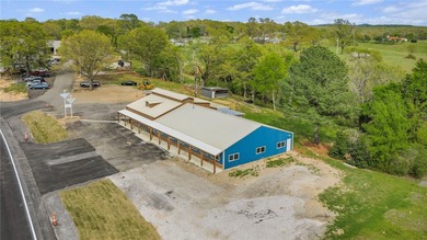 Turnkey restaurant opportunity on beautiful Lake Tenkiller with - photo 6