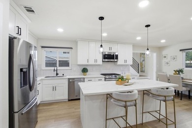 Welcome to 519 Cheyenne Ln*** A residence that perfectly - photo 5