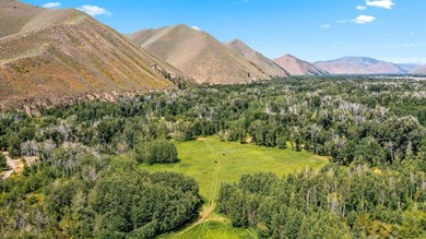 With its rare combination of 426 acres, 15 parcels, and the - photo 17