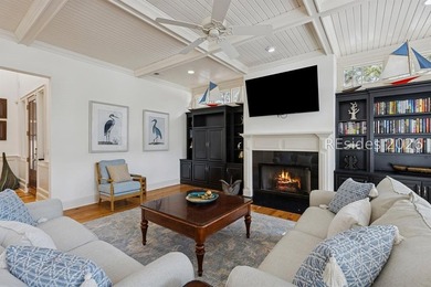 Welcome to a remarkable coastal retreat ideally positioned just - photo 18
