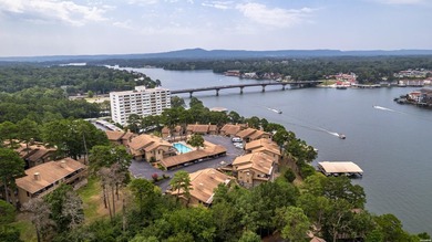 WALK IN LEVEL, two bedroom, two bath condo with all the - photo 18