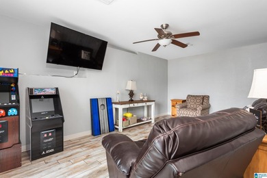 Enjoy lakefront living in the exclusive community of Chesnut Bay - photo 20
