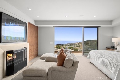 Sweeping ocean views from every room define this substantial - photo 21