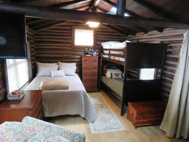 1930's original 3 season log cabin situated on 50' of prime Fox - photo 25