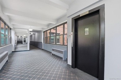 Beautiful and spacious one bedroom (PLUS BONUS ROOM) in the - photo 27