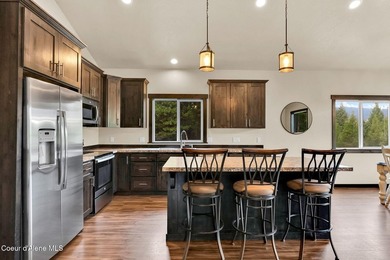 Set on 2.68 acres, this 3,200 sq. ft. shop house offers space - photo 31
