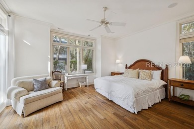 Welcome to a remarkable coastal retreat ideally positioned just - photo 37
