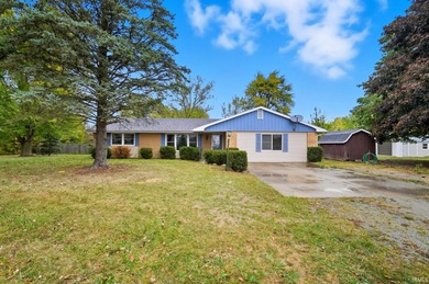 (private lake, pond, creek) Home For Sale in Columbia City Indiana