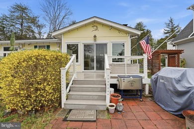 Welcome to 1353 Lakeview Parkway, where exceptional waterfront - photo 42