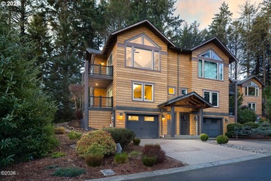 (private lake, pond, coastal) Townhome/Townhouse For Sale in Lincoln City Oregon