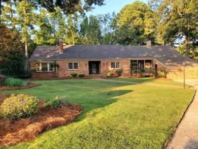 (private lake, pond, creek) Home For Sale in Tuscaloosa Alabama