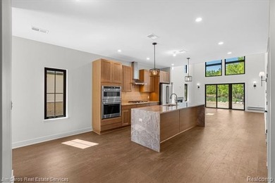 MOVE IN THIS SUMMER!!!! Luxury new construction waterfront homes - photo 7