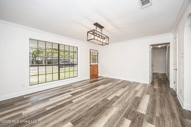 GOLF CART DISTRICT, CLOSE TO DOWNTOWN! Bring your golf cart to - photo 11