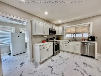 Move-in ready and offering exceptional flexibility, this Nitro - photo 14