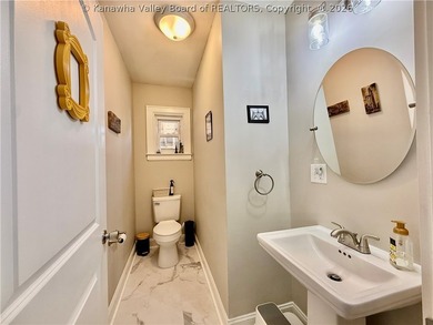 Move-in ready and offering exceptional flexibility, this Nitro - photo 18
