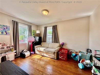 Move-in ready and offering exceptional flexibility, this Nitro - photo 19