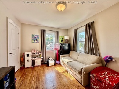 Move-in ready and offering exceptional flexibility, this Nitro - photo 21