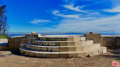 TWO SEPARATE LOTS TO BE SOLD together and escrow shall close - photo 26