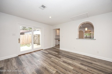 GOLF CART DISTRICT, CLOSE TO DOWNTOWN! Bring your golf cart to - photo 26