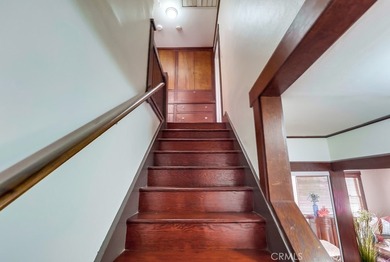 Located in the heart of Retro Row within the highly sought-after - photo 30