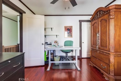 Located in the heart of Retro Row within the highly sought-after - photo 34
