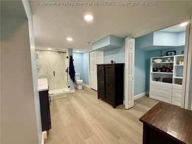 Move-in ready and offering exceptional flexibility, this Nitro - photo 39