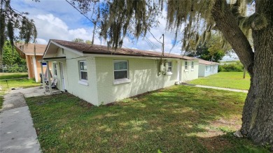 Lake Townhome/Townhouse For Sale in Lake Wales, Florida