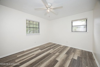 GOLF CART DISTRICT, CLOSE TO DOWNTOWN! Bring your golf cart to - photo 43