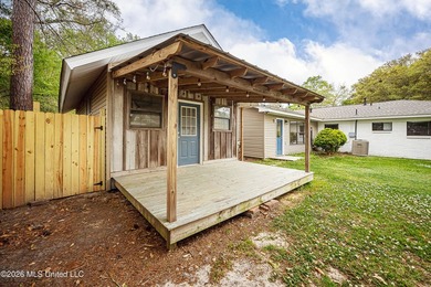 GOLF CART DISTRICT, CLOSE TO DOWNTOWN! Bring your golf cart to - photo 49