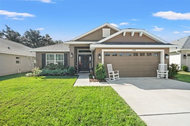 Lake Henderson Home For Sale in Inverness Florida