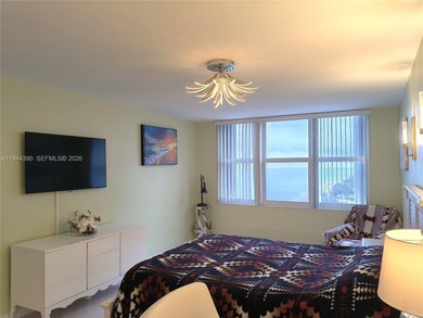 Amazing ocean view apartment 2-bedroom, 2-bathroom with