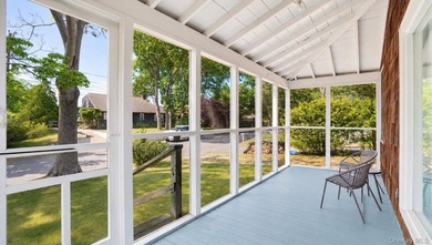 Hamptons Beach House in Waterfront Community and Beach Access - photo 13