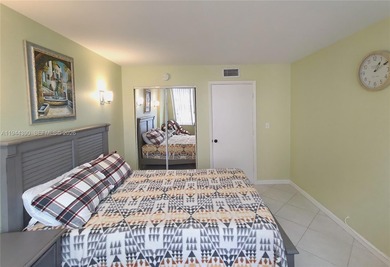 Amazing ocean view apartment 2-bedroom, 2-bathroom with