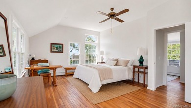 Hamptons Beach House in Waterfront Community and Beach Access - photo 22