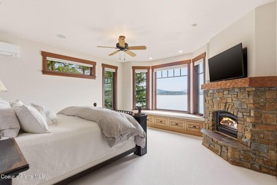 Experience the finest of Northwest luxury waterfront living on - photo 26