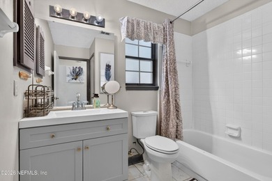 Water Front Resort Welcome to this 3-bedroom, 2-bathroom, 1 - photo 26