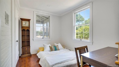 Hamptons Beach House in Waterfront Community and Beach Access - photo 29