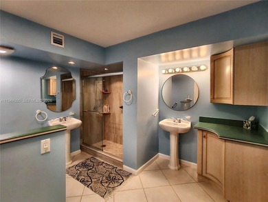 Amazing ocean view apartment 2-bedroom, 2-bathroom with