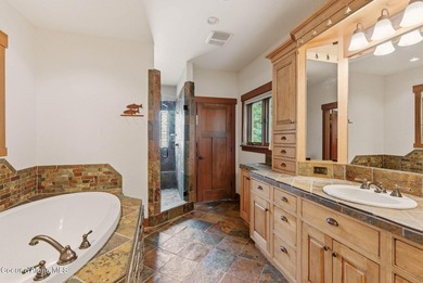 Experience the finest of Northwest luxury waterfront living on - photo 31