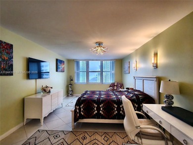 Amazing ocean view apartment 2-bedroom, 2-bathroom with