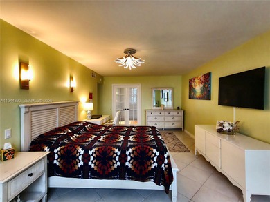 Amazing ocean view apartment 2-bedroom, 2-bathroom with